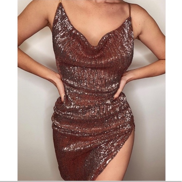 ❌❌S o L D!❌❌Naked wardrobe rose gold dress - Picture 5 of 5